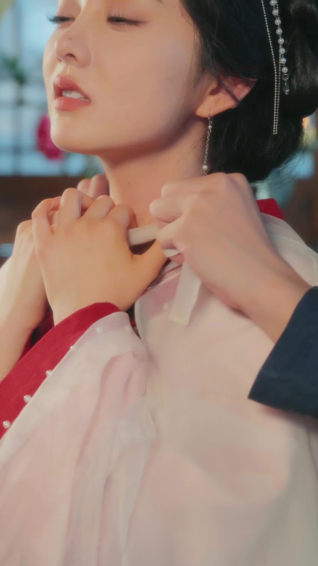 Episode 6 - Accidentally Seducing the Emperor